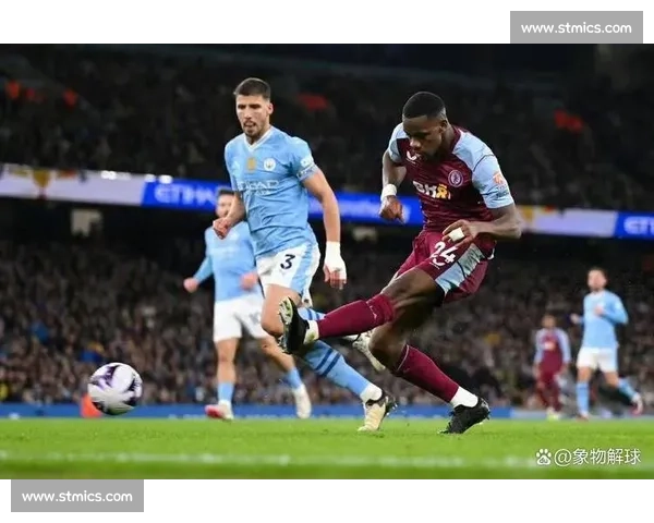 半场战报：卡什世界波破门 维拉 1-0 暂压曼城
